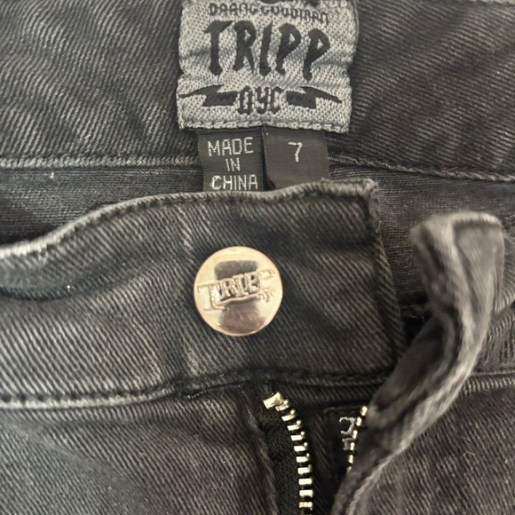 Y2K Tripp Nyc skinny jeans 🪩🖤 - Picture 4 of 4